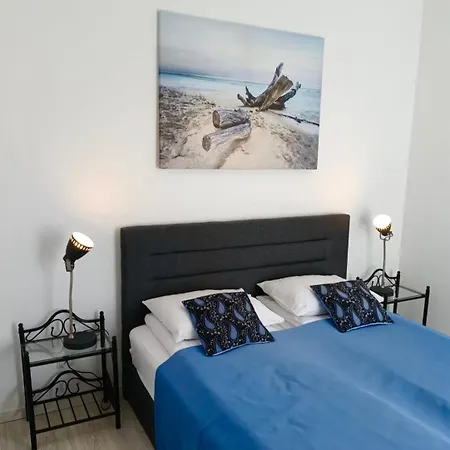 Azure Baltic B&m Lägenhet *