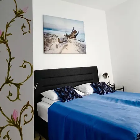 Azure Baltic B&m Kolberg