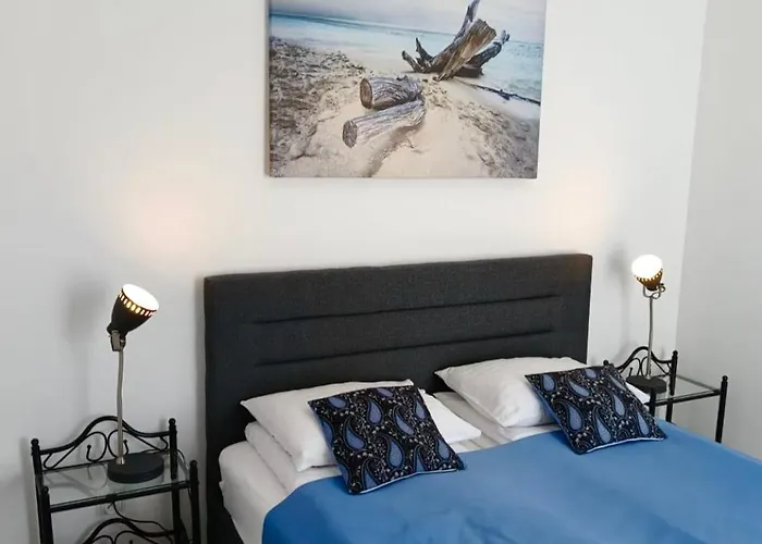 Azure Baltic B&m Apartment *