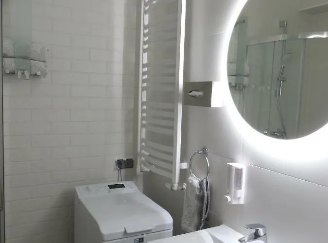 Azure Baltic B&m Apartment